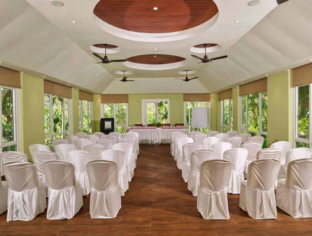 The Woods Resorts Wayanad Sultan Bathery Esterno foto