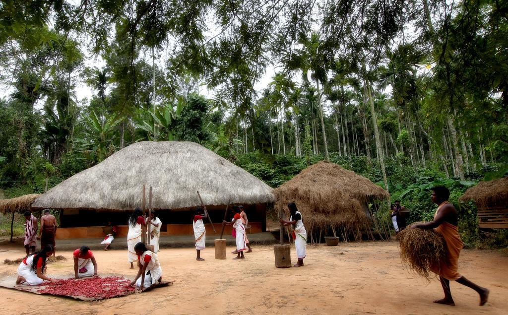 The Woods Resorts Wayanad Sultan Bathery Esterno foto